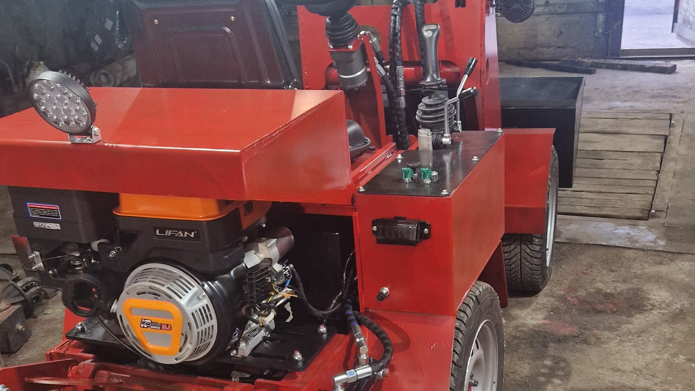 Минитрактор универсальный с ковшом и отвалом #минипогрузчик