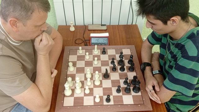 Гречкин Евгений (1894) - Погосов Давид (2179)