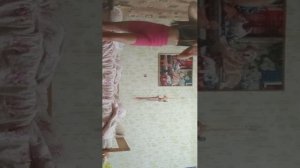 гимнастика с Соней чпееееееек🙃