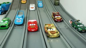 МУЛЬТИКИ ПРО МАШИНКИ.ТАЧКИ. МАКВИН НА НОВОЙ СВЕРХСКОРОСТНОЙ ТРАССЕ. МУЛЬТ ДЛЯ ДЕТЕЙ