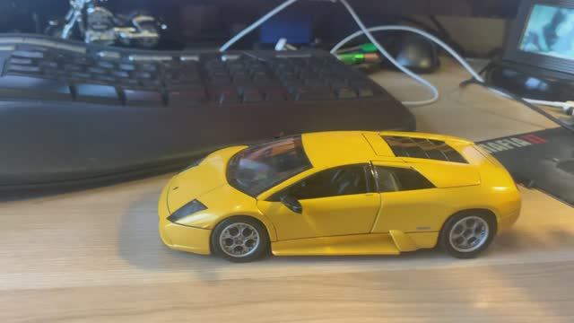 Обзор модели Lamborghini Murcielago от Welly смотреть онлайн
