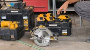 Отзыв покупателя на аккумуляторы ручной сборки DeWalt