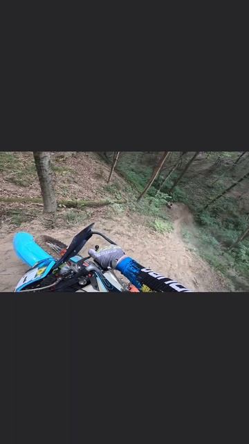 Очередной приход дурости на эндуро междусобойчике🤣🤭 #sukkoenduro #enduro #эндуро #суккоэндуро смотреть онлайн