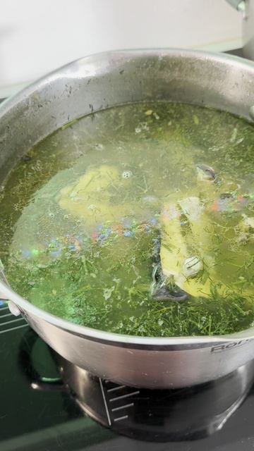 Уха из осетра, стерлядь Волжская... смотреть онлайн