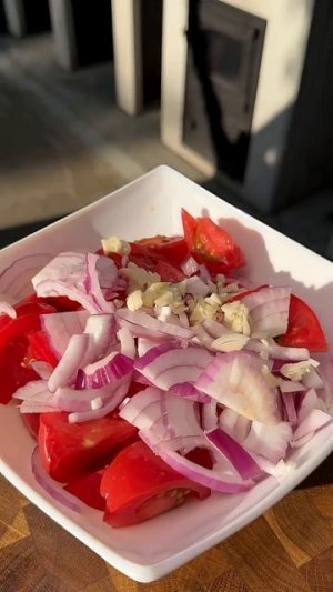 Как приготовить первоклассную закуску из помидор