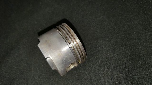 Мицубиси Лансер 9 жрёт масло есть решение показал на одном поршне как можно избавиться смотреть онлайн