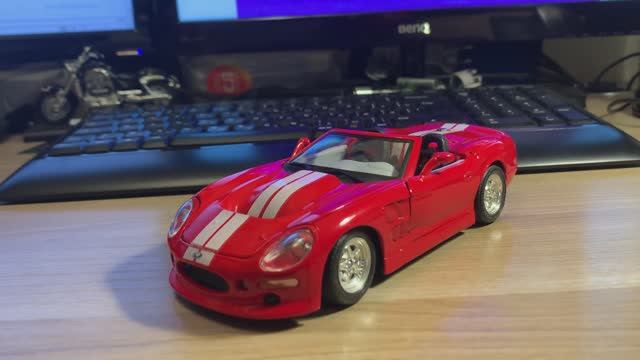 Обзор модели Shelby Sieries 1 в масштабе 1:24 от Bburago смотреть онлайн