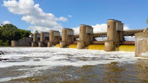 Перервинская плотина на Москве-реке потрясающее гидротехническое сооружение 1938 год постройки.