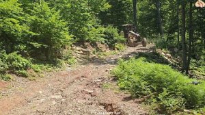 Строительство, горная дорога обслуживание, грейдер