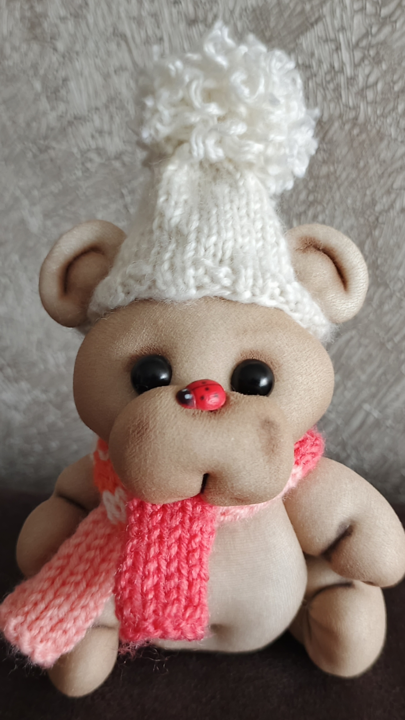 Медвежонок из капрона