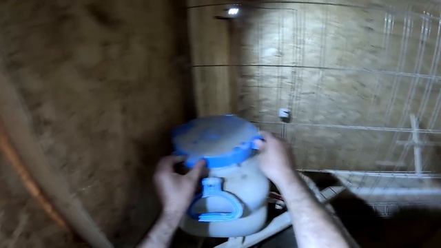 Завалил Босса ! Страус психанул и чуть не снёс сарай !В стаде бардак без главного! ХУТОР В ЛЕСУ №769 смотреть онлайн