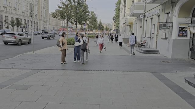 Гуляю от метро Маяковская