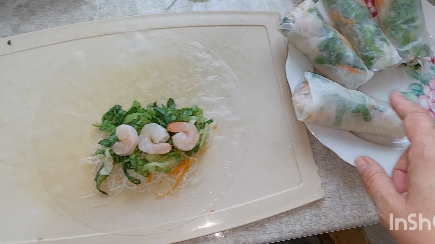 Готовлю спринг роллы и фасолевый суп смотреть онлайн