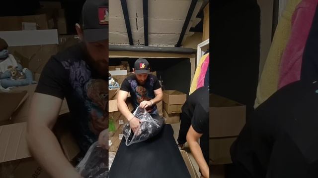 Первая распаковка!