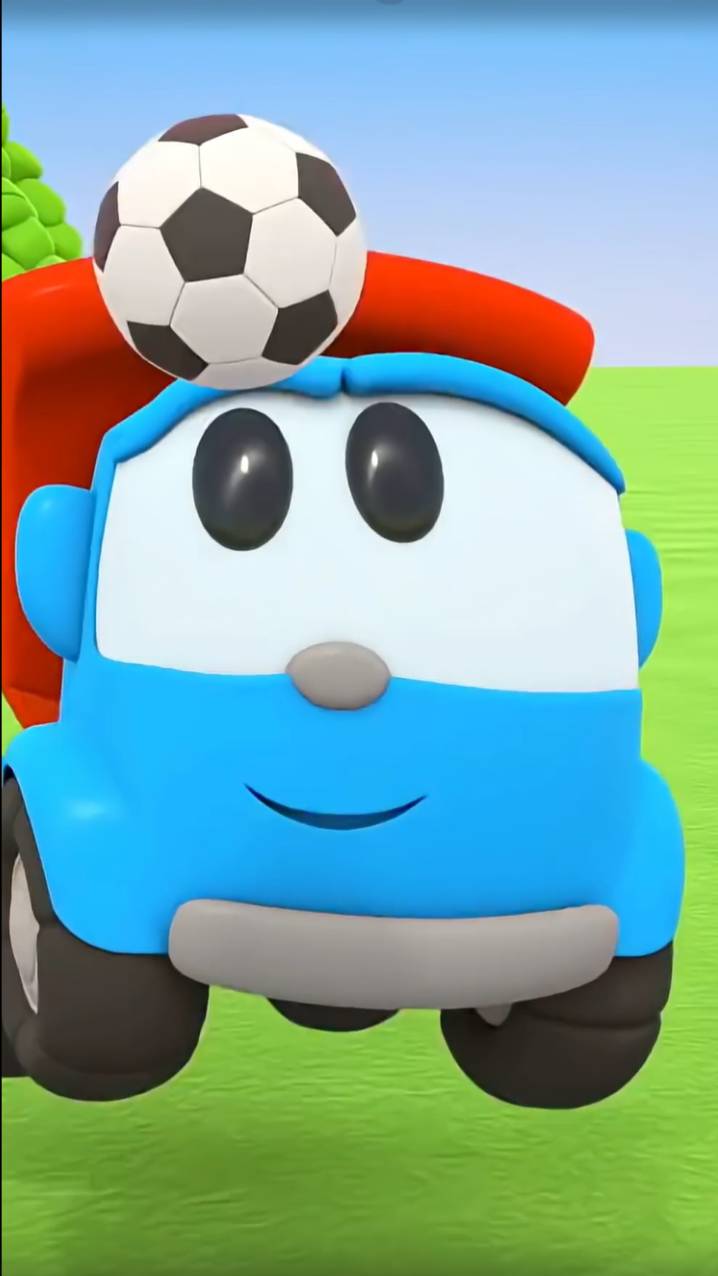 Лева и друзья играют в футбол ⚽️ #длядетей #мультик #машинки смотреть онлайн