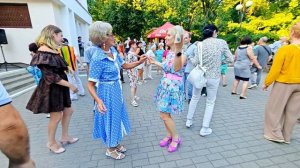 9.08.25г... "Синие Розы"...