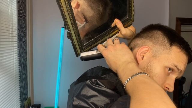 КАК ПОДСТРИЧЬСЯ В ДОМАШНИХ УСЛОВИЯХ