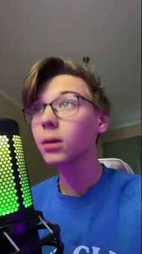 Угоняю от проблем на своей малыхе… а на чем вы уезжаете от них? #кридshorts