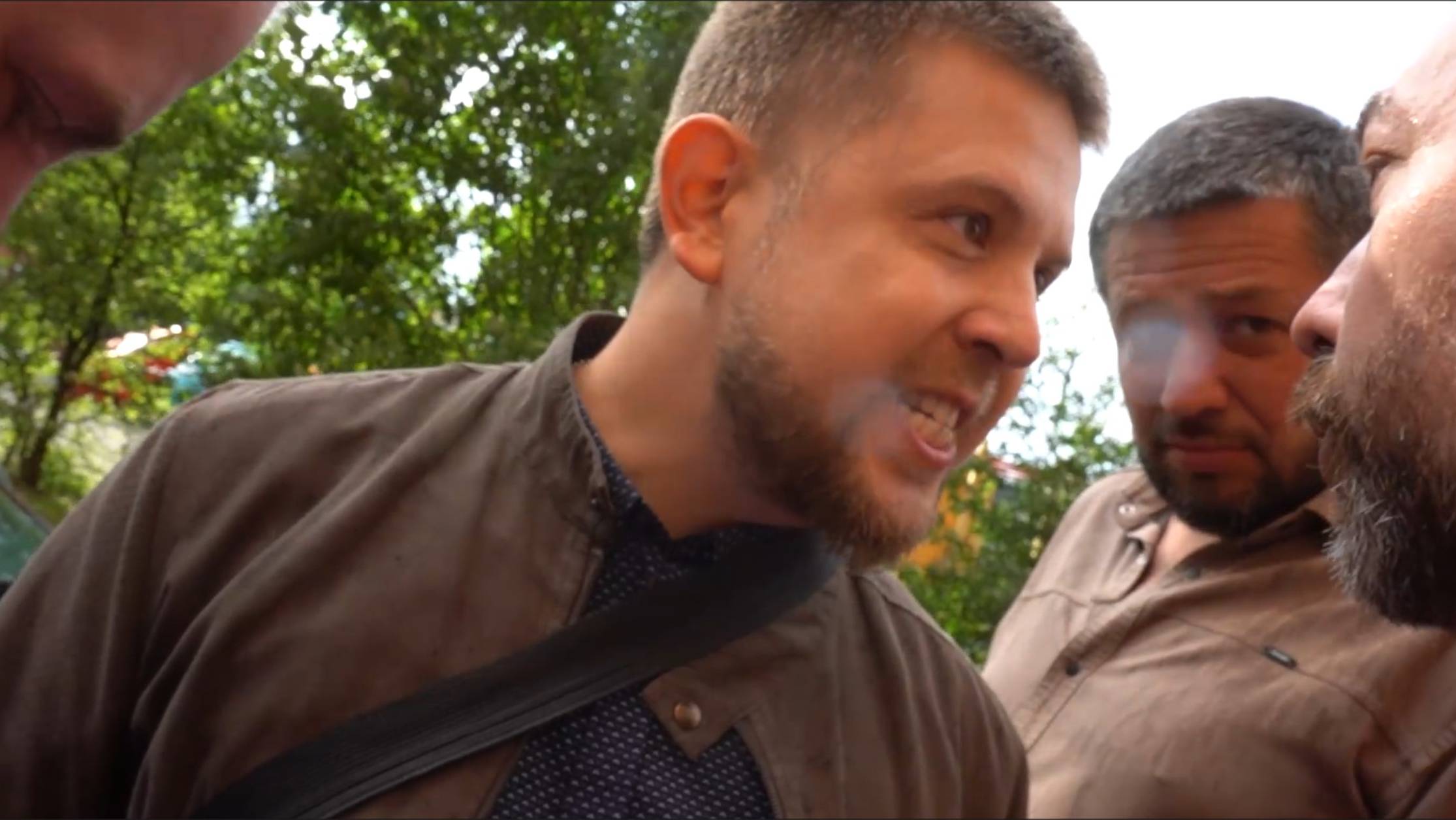 Домжилсервис ЛОМАЕТ замки нашего дома! Суд проигнорирован, власти молчат! смотреть онлайн