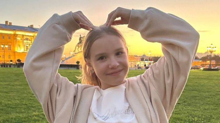 Играем в рб и общаемся с фанами марьяны + вероники ЛОКЕЛЬЧИКИ!!!