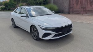 HYUNDAI ELANTRA 2025