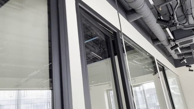 Стеклянные перегородки с усиленными дверными блоками проект на Огородном проезде смотреть онлайн