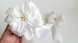 Очень красивые банты на 1 сентября из атласной ленты!