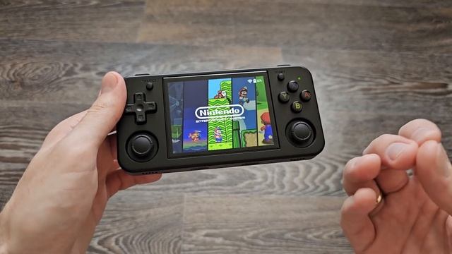 Anbernic RG40XX H - Анонс новинки и мысли в сравнении с RG35XX H смотреть онлайн