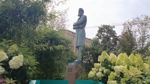 Сад Активного Гражданина в Москве или Фридрих Энгельс суперзвезда.