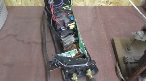 Сварочный аппарат против трактора! Кто кого!?