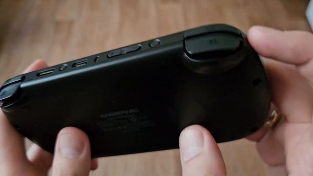 Anbernic RG40XX H - Первый обзор горячей новинки - на русском смотреть онлайн