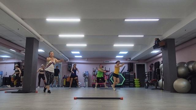 ФУНКЦИОНАЛЬНЫЙ ТРЕНИНГ / FUNCTIONAL TRAINING / ГРУППОВАЯ ТРЕНИРОВКА смотреть онлайн