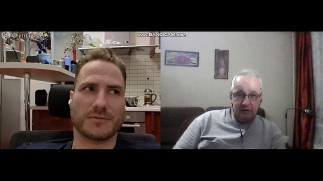 Над Украиной сгущаются тучи...) смотреть онлайн