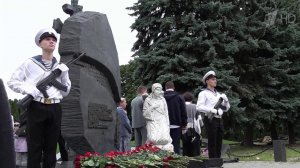 Четверть века со дня трагической гибели в Баренцевом море атомной подлодки "Курск"