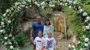 ПЕРВЫЙ ОТДЫХ НА ЧЁРНОМ МОРЕ/УЕХАЛИ НА ВОДОПАД ТЕНГИНКА/ДЖИППИНГ, ЦЕНЫ