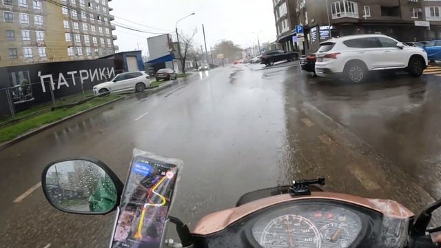 Могу Ли Я Выжить Как Курьер В Дождь #яндекседа #яндексдоставка #курьер смотреть онлайн