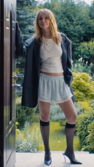 С Татьяной такой номер не пройдёт, вызвать ревность не получится