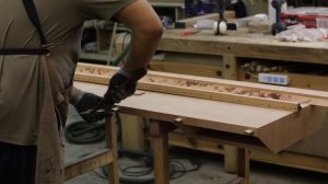 Изготовление письменного стола из вишнёвого дерева (полный фильм)