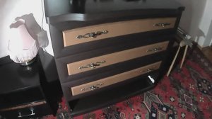 Комод. Замена роликовых направляющих на шариковые.