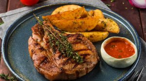 Стейк из Свинины #готовимжар