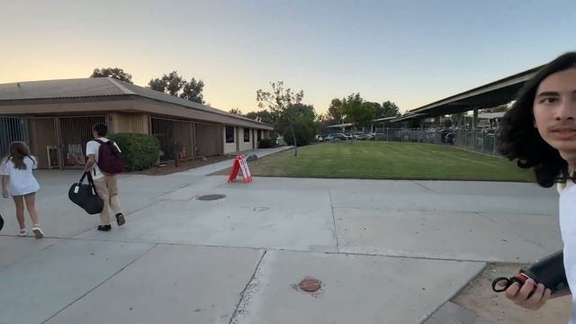 США VLOG День открытых дверей в американской школе смотреть онлайн