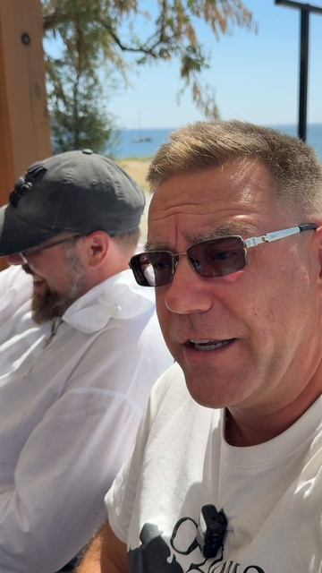 Доброго утра из Крыма с Ярославом Фроловым с пляжа Меганом смотреть онлайн