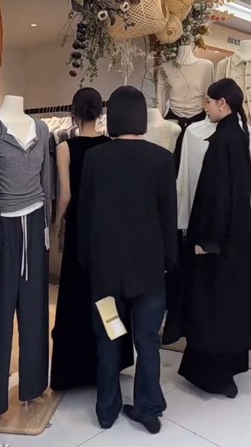 Женская одежда оптом из Китая. Оптовые каталоги. Контакты в описании канала #китай #женскаяодеждаопт смотреть онлайн