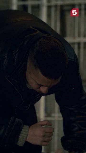 Лучше бы не смотрели #пятыйканал #юмор #приколы #фильмы #кино #сериал #детектив смотреть онлайн