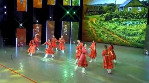 «Дуҫлыҡ» халыҡ бейеүҙәре ансамбле - Тыпырҙаҡ