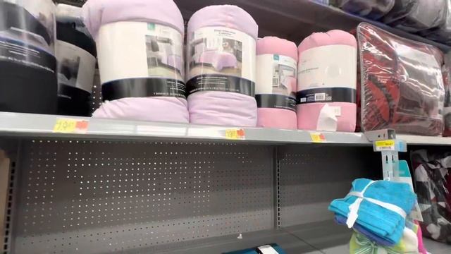 Большие скидки после Рождества в TARGET и WALMART. Закупка подарков для детей смотреть онлайн