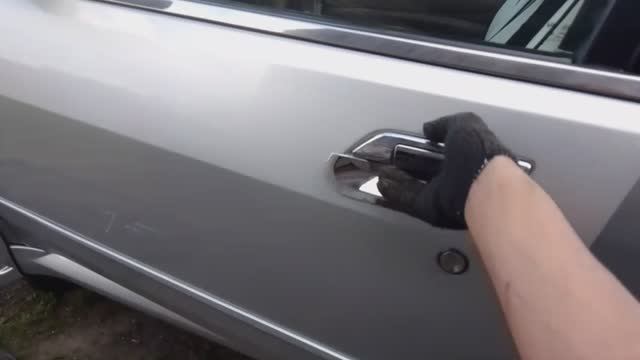 Как быстро поменять дверные петли на передних дверях ховер. Лютый колхоз! смотреть онлайн