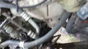 замена радиатора охлаждения на ларгусе.