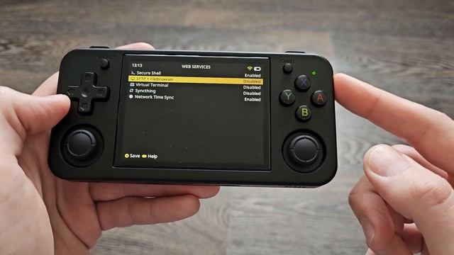 Anbernic RG35XX H - Обзор muOS 11 Beans - Минимализм, скорость и Portmaster смотреть онлайн