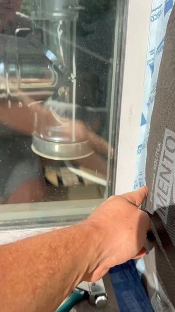 👌👌Герметизация трубок кондиционера и примыкания окон на фасаде. смотреть онлайн